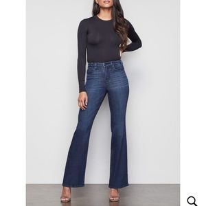 NWT Good American The Flare jeans